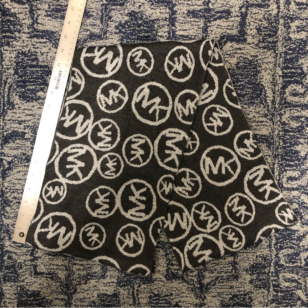 Michael Kors infinity scarf